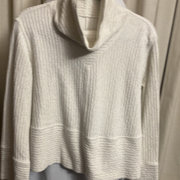 Lululemon cowl neck pullover - Picture 2 of 10